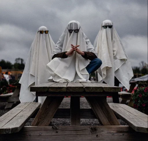 👻 Стикер «Vimbing ghost» для Telegram