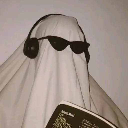 🎧 Стикер «Vimbing ghost» для Telegram