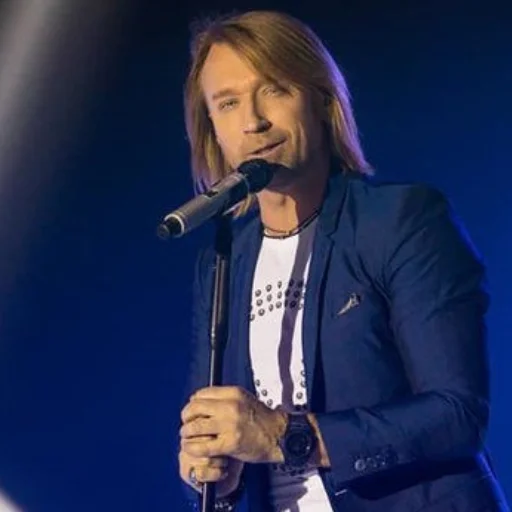 🎤 Стикер «олежа винник» для Telegram