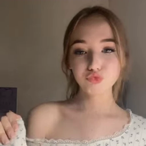 😊 Стикер «виола» для Telegram