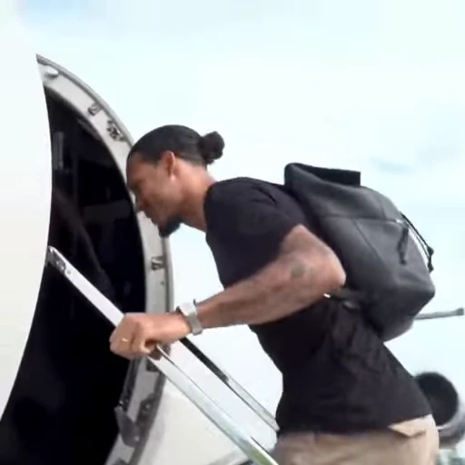 🖤 Стикер «Virgil van Dijk» для Telegram