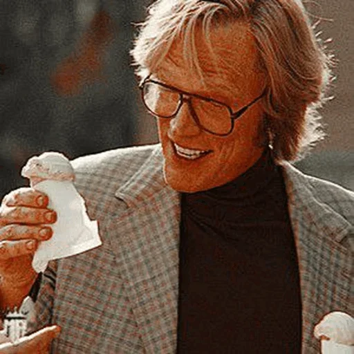 Стикерпак Vision Paul Bettany для Telegram