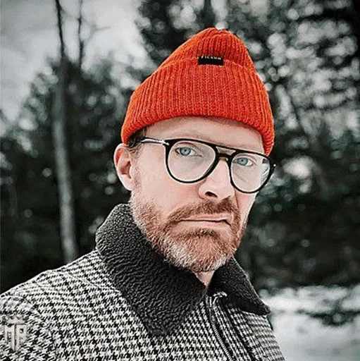 📺 Стикер «Vision Paul Bettany» для Telegram