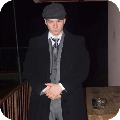 🧥 Стикер «Сет» для Telegram