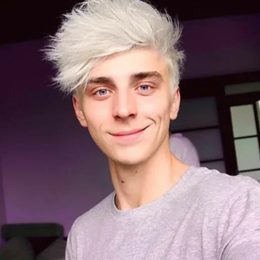 🙂 Стикер «Влад Бумага А4» для Telegram