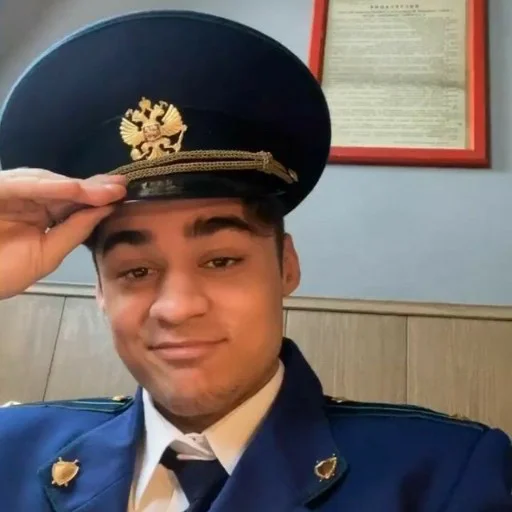 👮‍♂ Стикер «Все по Маслу» для Telegram