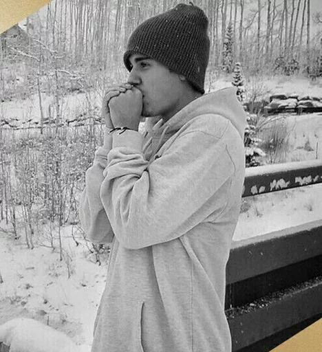 ⚡️ Стикер «Justin Bieber» для Telegram
