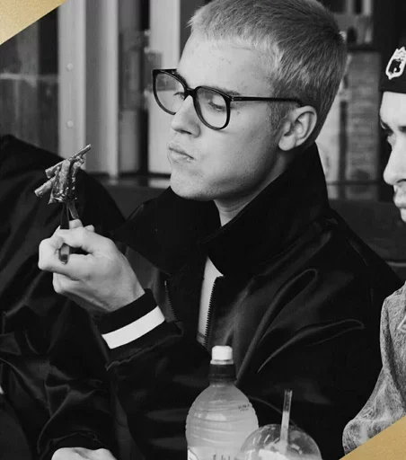 ⚡️ Стикер «Justin Bieber» для Telegram