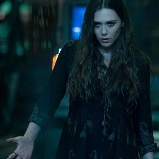 😠 Стикер «Elizabeth Olsen/Wanda Maximoff» для Telegram