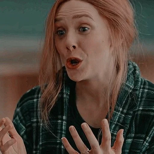🧐 Стикер «Elizabeth Olsen/Wanda Maximoff» для Telegram
