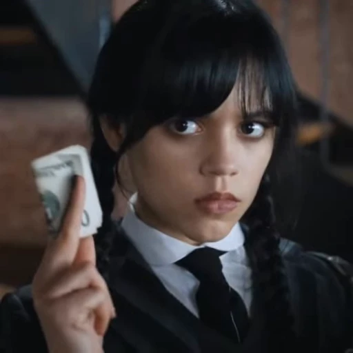 🕷️ Стикер «wednesday addams» для Telegram