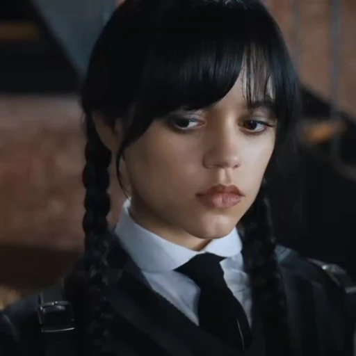 🕷️ Стикер «wednesday addams» для Telegram