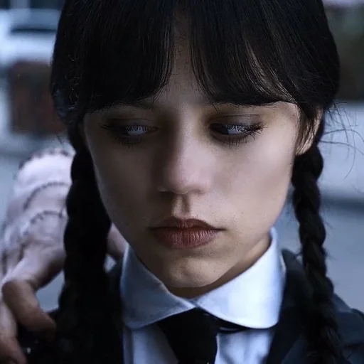 📼 Стикер «Wednesday Addams» для Telegram