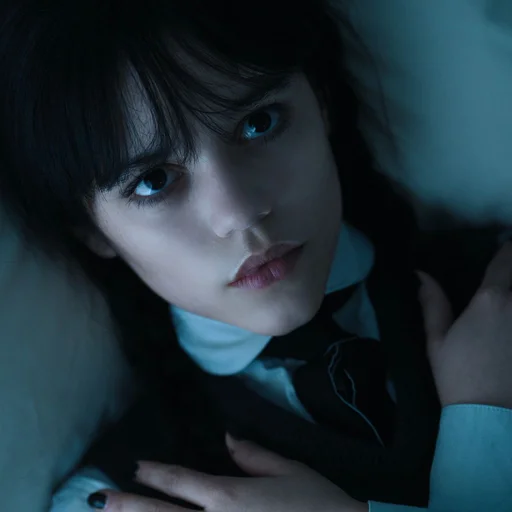 📼 Стикер «Wednesday Addams» для Telegram