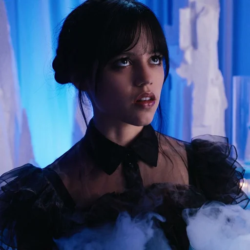 📼 Стикер «Wednesday Addams» для Telegram