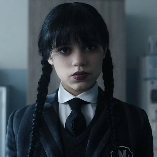 🔭 Стикер «Wednesday Addams» для Telegram