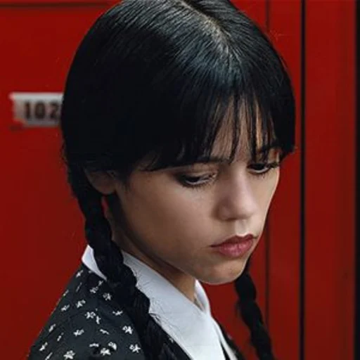 🔭 Стикер «Wednesday Addams» для Telegram