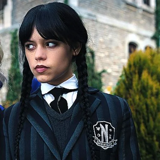 🔭 Стикер «Wednesday Addams» для Telegram