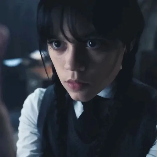 🔭 Стикер «Wednesday Addams» для Telegram