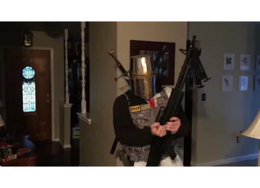 🔫 Стикер «CRUSADER MEMES» для Telegram