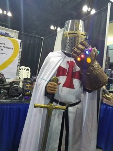 🧤 Стикер «CRUSADER MEMES» для Telegram