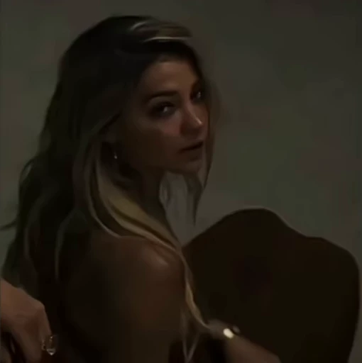 🥃 Стикер «Knives Out» для Telegram
