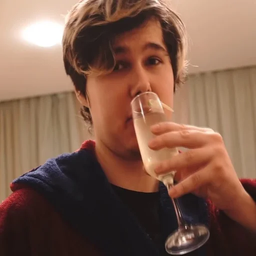 🍷 Стикер «Винди 31 2.0» для Telegram