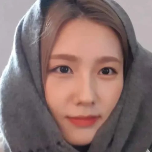 🙂 Стикер «(G) I-DLE» для Telegram