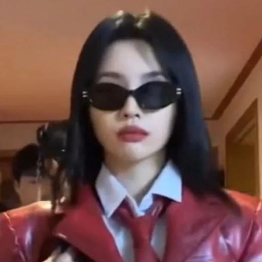 😎 Стикер «(G) I-DLE» для Telegram