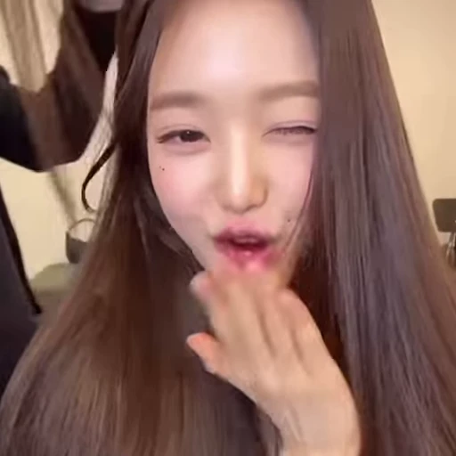 💋 Стикер «wonyo» для Telegram