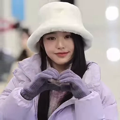 🫶 Стикер «wonyo» для Telegram