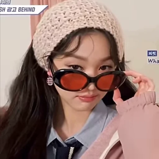 😏 Стикер «wonyo» для Telegram
