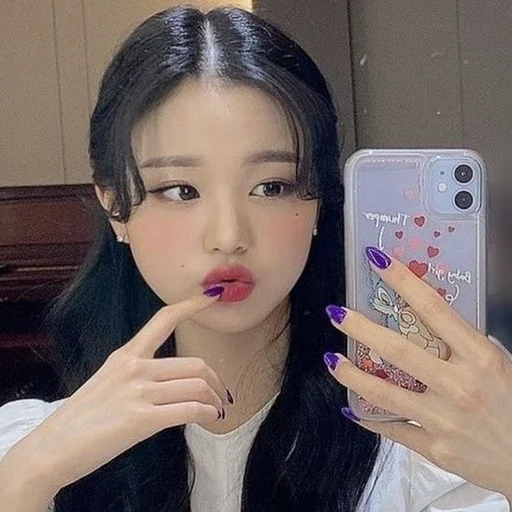 🐯 Стикер «wonyoung random —» для Telegram