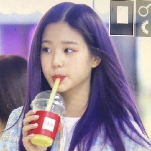 🐯 Стикер «wonyoung random —» для Telegram