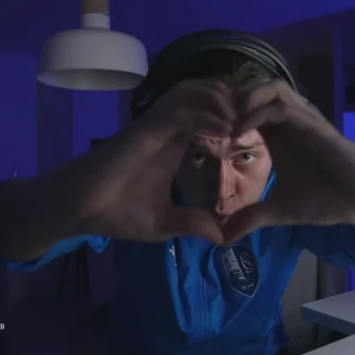 ❤️ Стикер «frametamer666» для Telegram