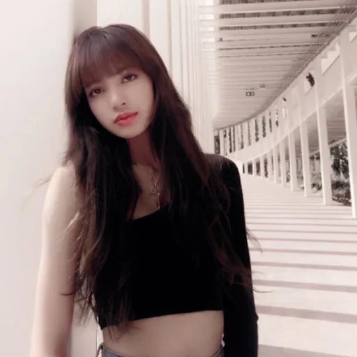 🍬 Стикер «blackpink lisa» для Telegram