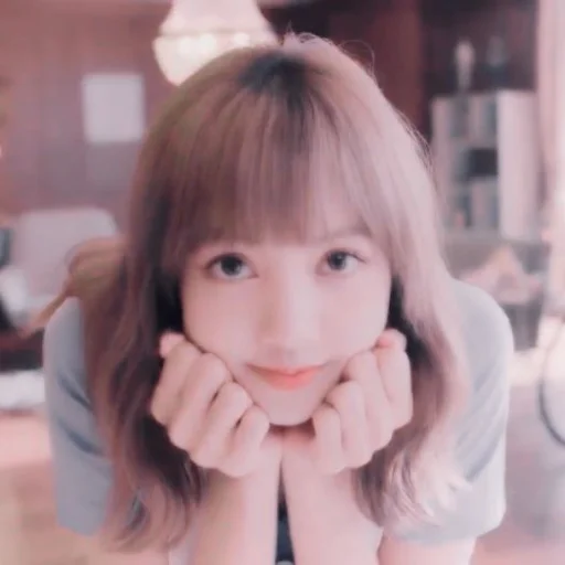 🍬 Стикер «blackpink lisa» для Telegram