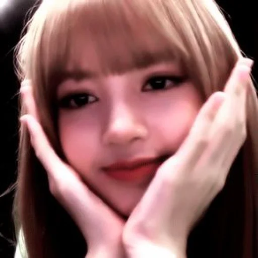 🍬 Стикер «blackpink lisa» для Telegram
