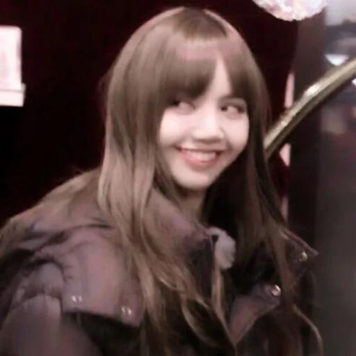 🍬 Стикер «blackpink lisa» для Telegram