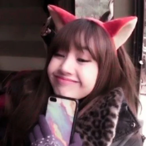 🍬 Стикер «blackpink lisa» для Telegram