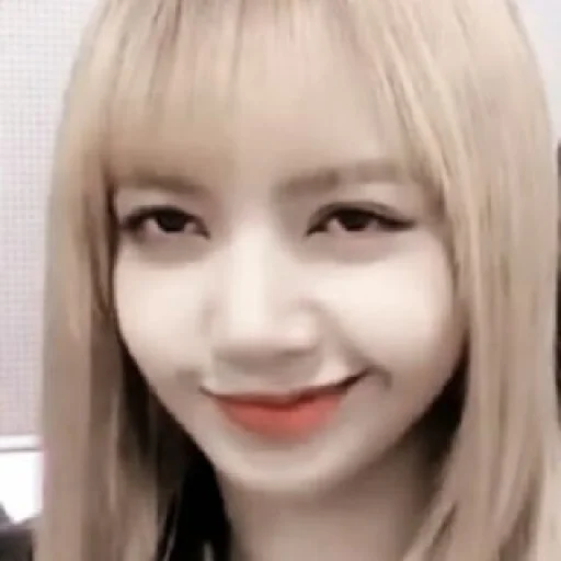 🍬 Стикер «blackpink lisa» для Telegram