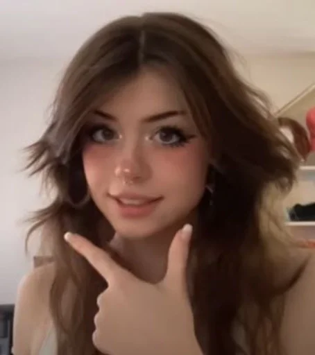 🌟 Стикер «Hannah Owo» для Telegram