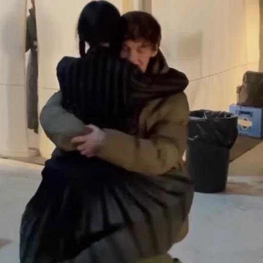 🥰 Стикер «Ксавьер женись на мне?» для Telegram