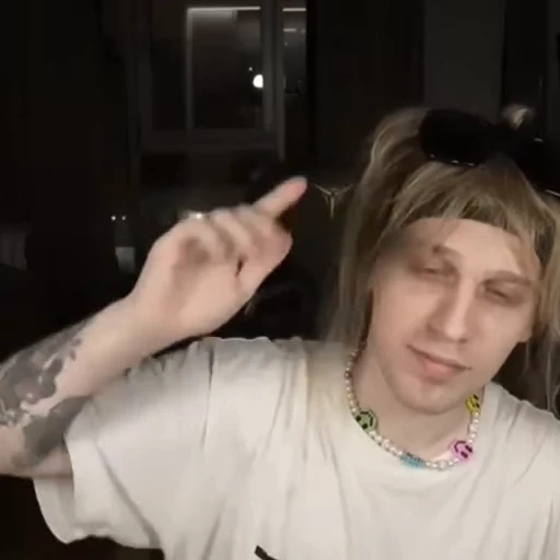 🙃 Стикер «ХАЗЯЕВА» для Telegram