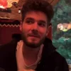 Стикер 32 🎧 хазяева