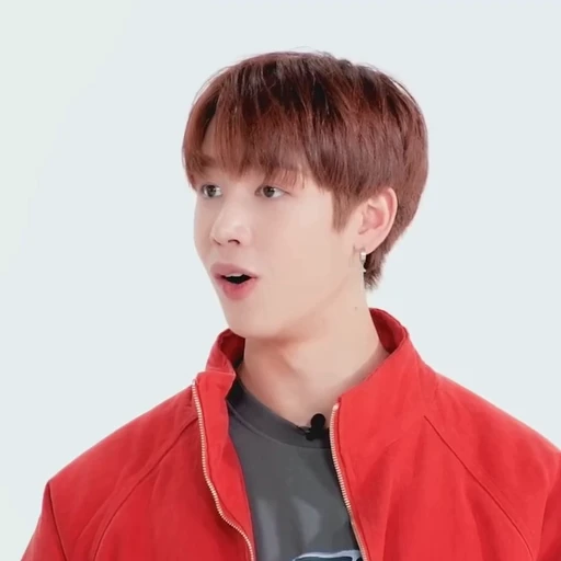 📏 Стикер «xikers - Yujun - Hunter - Yechan» для Telegram