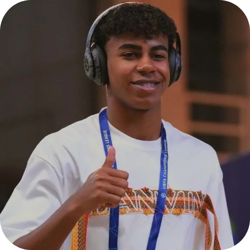 😏 Стикер «Lamine Yamal» для Telegram