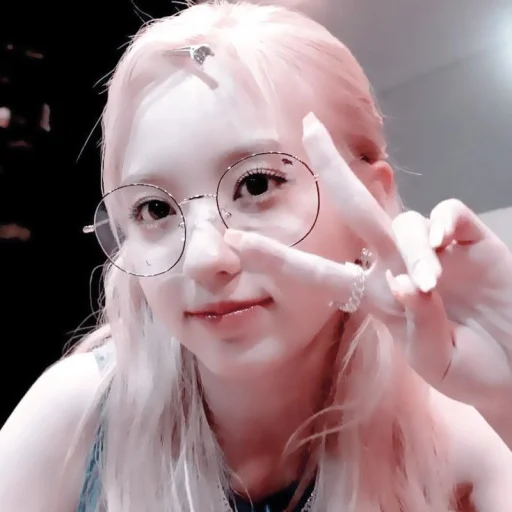 🍓 Стикер «YESEO» для Telegram