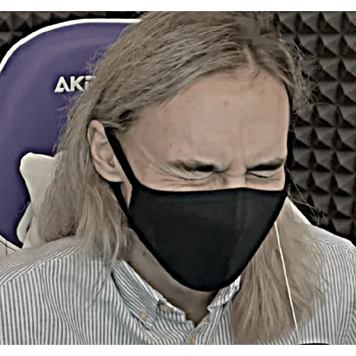 😅 Стикер «Улей и ллс» для Telegram