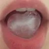 🤍 Эмодзи «Hearts everywhere» для Telegram
